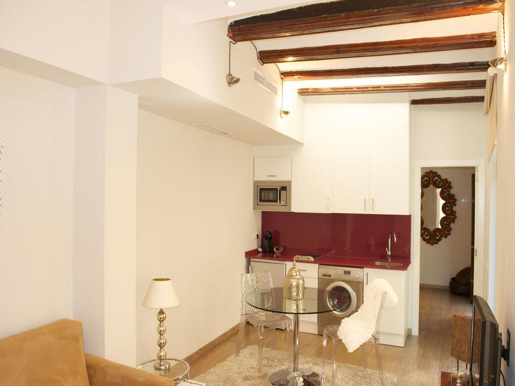 Kirei Apartment Sombrereria Valence Extérieur photo