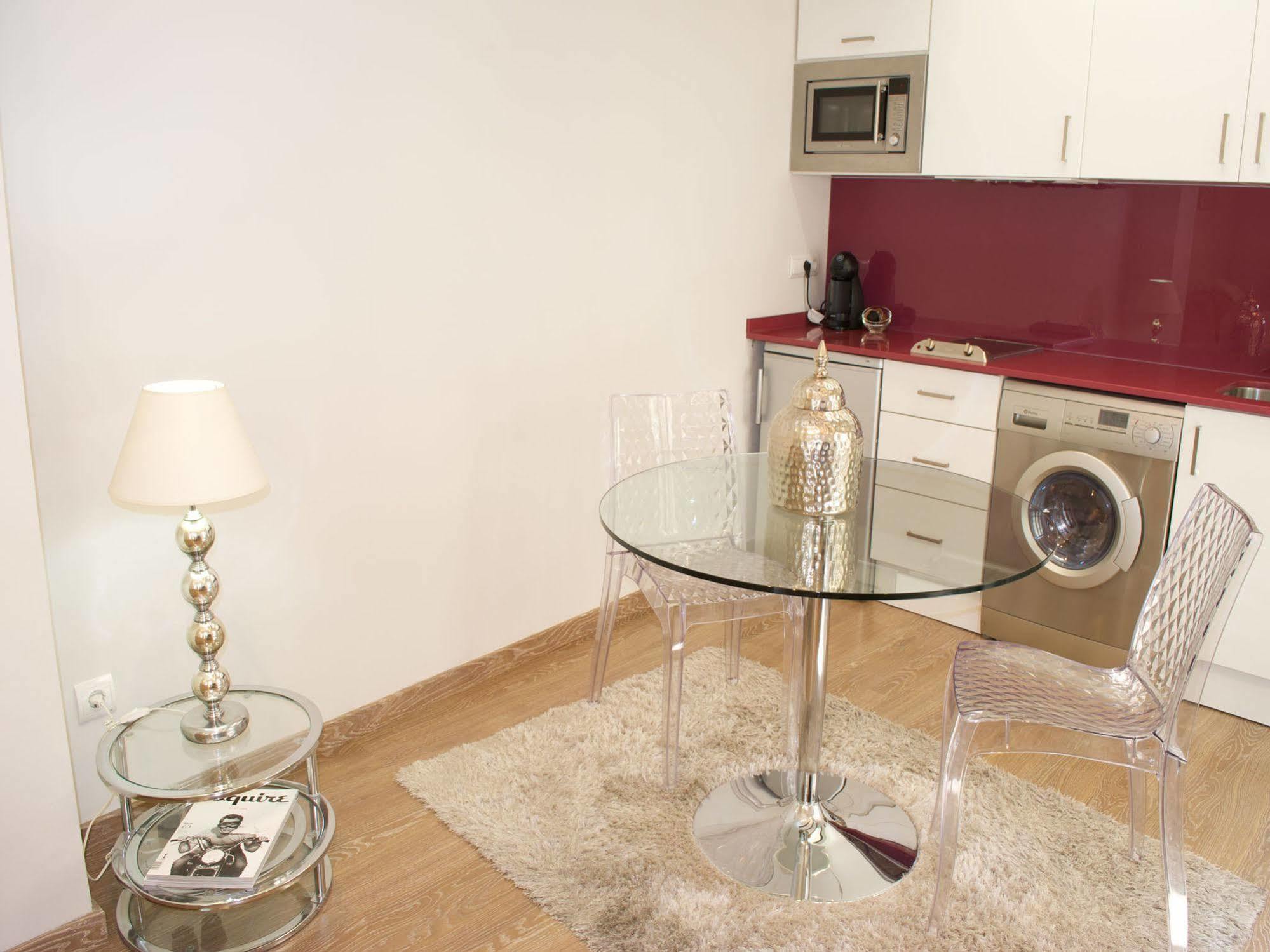 Kirei Apartment Sombrereria Valence Extérieur photo